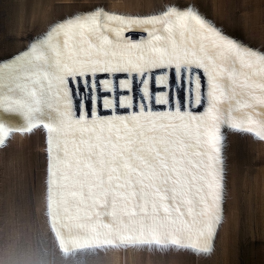 American Eagle Sweater
